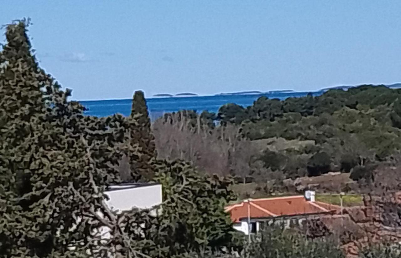 PUY Abelia Sea View Apartment מראה חיצוני תמונה